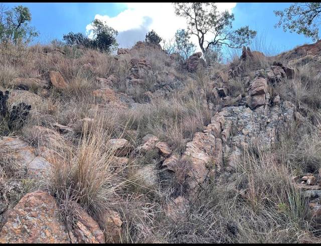 FARM FOR SALE IN MAGALIESMOOT